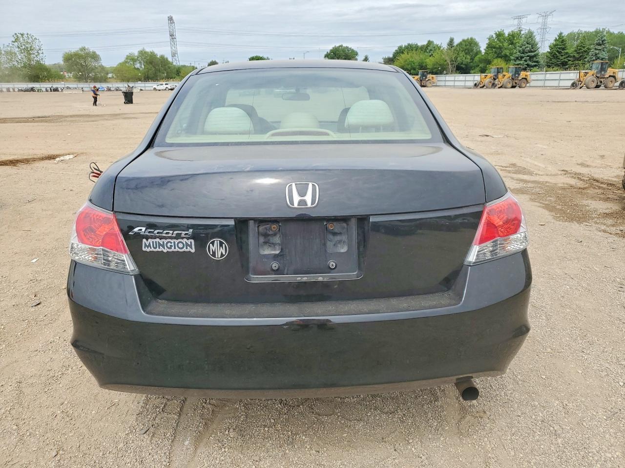 2010 Honda Accord VIN 1HGCP2F35AA197024 COPART salvage auction — Front End, IL - SALVAGE CERTIFICATE, sold $925 on 2026-06-30 (photo 6)