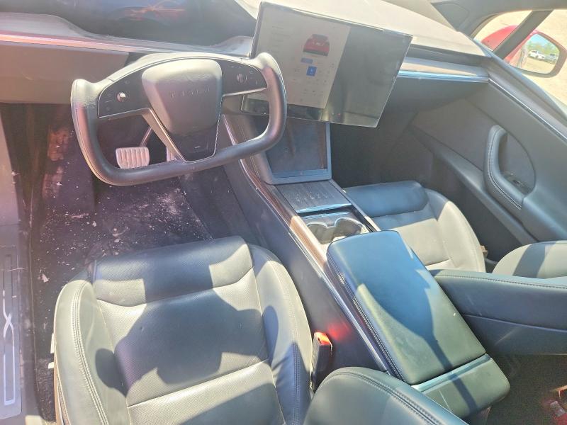 2022 Tesla VIN 7SAXCDE53NF341034 COPART salvage auction — SIDE, Qc - Gravement Accidente, sold $15,750 on 2026-07-07 (photo 8)