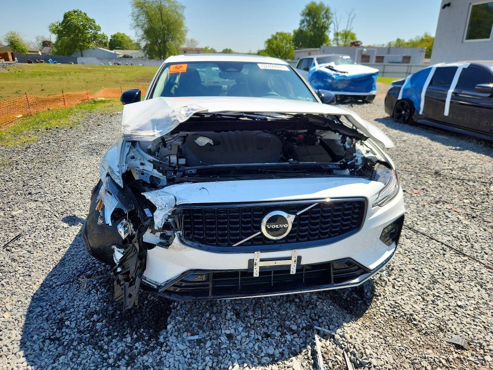 2024 Volvo S60 VIN 7JRL12TK3RG308482 COPART salvage auction — FRONT END, NJ - CERT OF TITLE-SALVAGE, sold $6,500 on 2026-07-31 (photo 5)