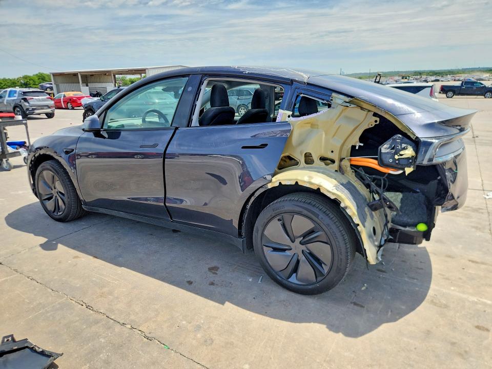 2026 Tesla Model y VIN 7SAYGDED6TA461176 COPART salvage auction — REAR END, Tx - Salvage Vehicle Title, sold $175 on 2026-07-30 (photo 2)