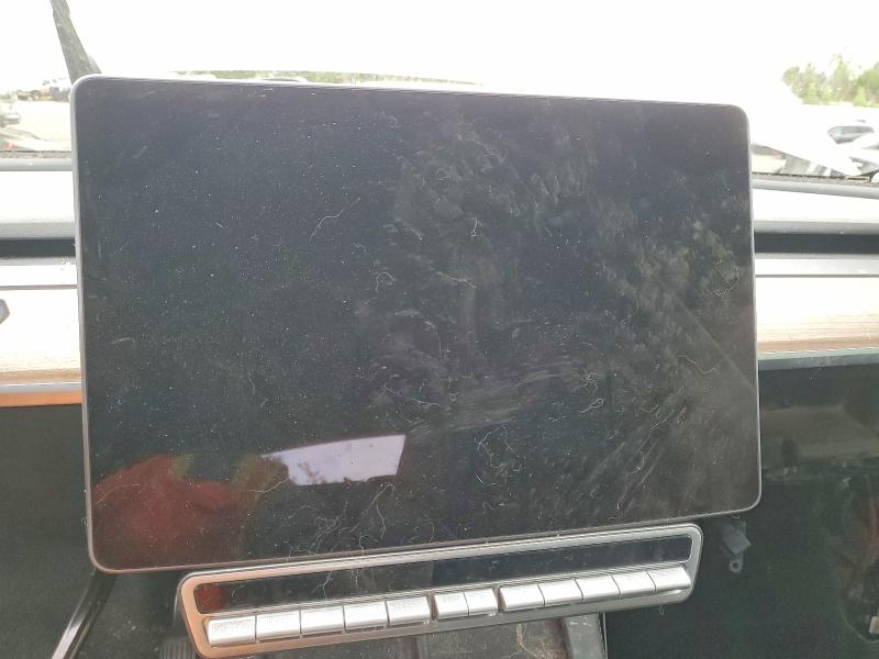 2023 Tesla Model y VIN 7SAYGDEE3PF909035 COPART salvage auction — SIDE, Or - Salvage Title Certificate, sold $8,000 on 2026-07-08 (photo 9)