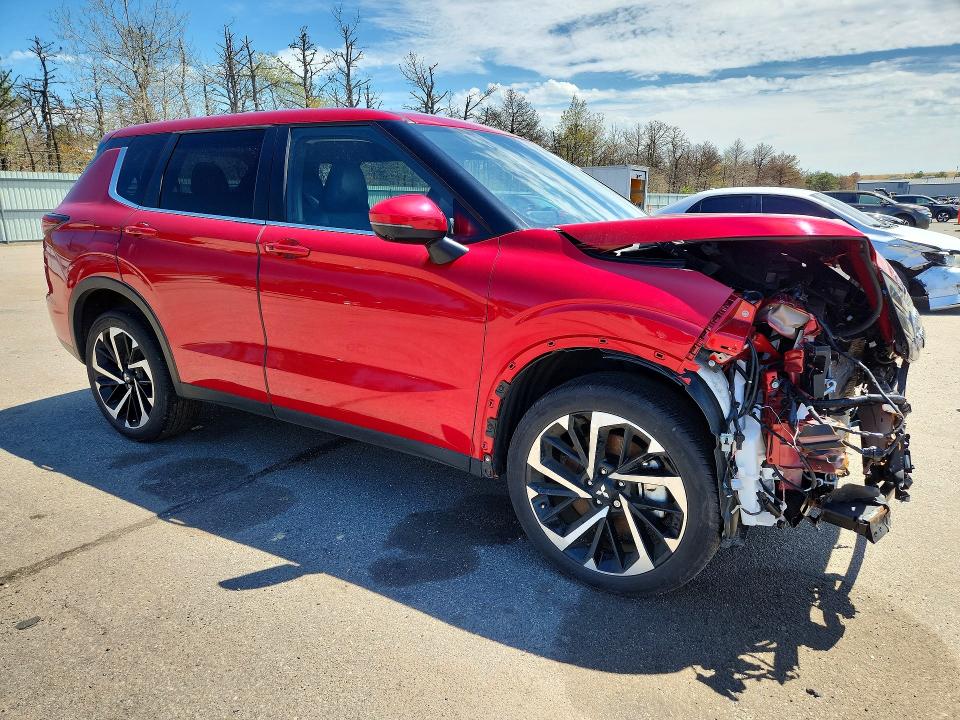 2024 Mitsubishi VIN JA4J4VA82RZ081256 COPART salvage auction — FRONT END, Ny - Certificate Of Title, sold $10,500 on 2026-07-27 (photo 4)