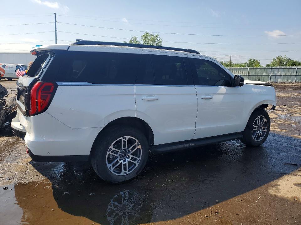 2025 Ford Expedition VIN 1FMJU1J88SEA05001 COPART salvage auction — FRONT END, Mi - Scrap Certificate Of Title, sold $18,000 on 2026-07-31 (photo 3)