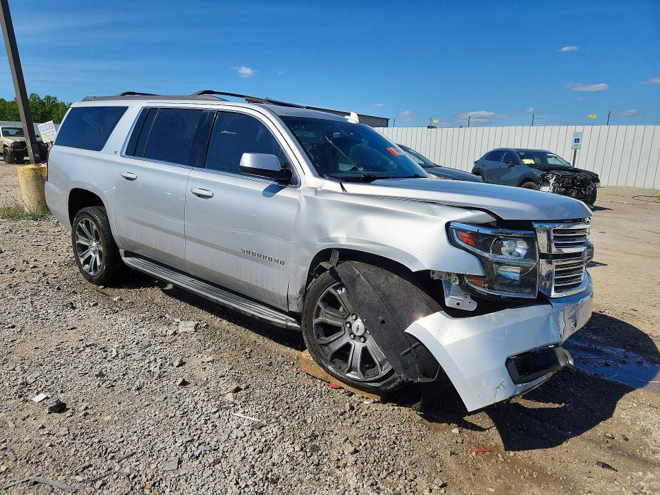 2016 Chevrolet Suburban VIN 1GNSKHKC6GR424417 COPART salvage auction — ROLLOVER, KY - BILL OF SALE/PART ONLY/NO TITL, sold $2,050 on 2026-07-02 (photo 4)