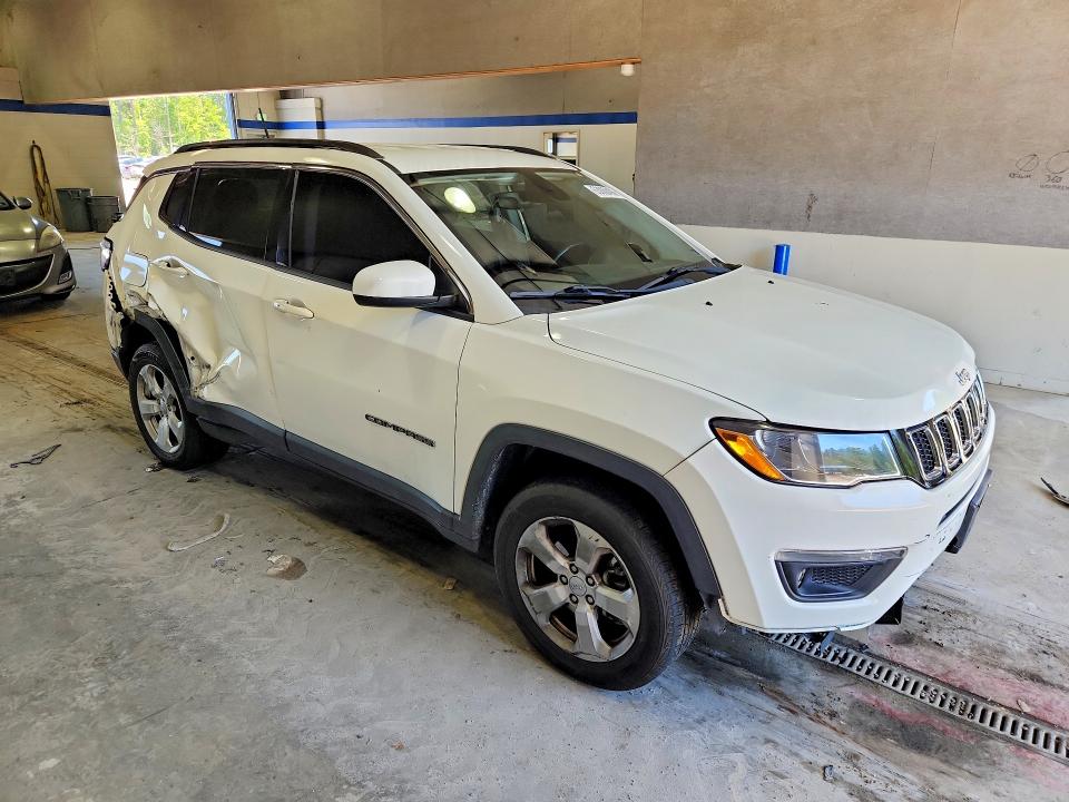 2018 Jeep Compass VIN 3C4NJDBB6JT270489 COPART salvage auction — SIDE, Va - Cert Of Title - Salvage, sold $2,450 on 2026-07-02 (photo 4)