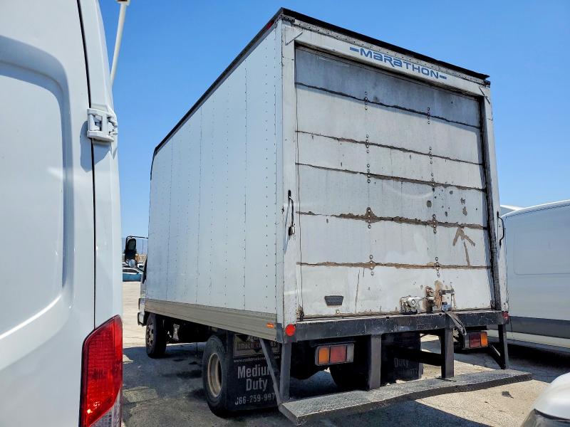 2005 Isuzu Npr VIN JALB4B16157012456 COPART salvage auction — MINOR DENT/SCRATCHES, CA - CERT OF TITLE-SALVAGED, sold $2,500 on 2026-07-29 (photo 3)