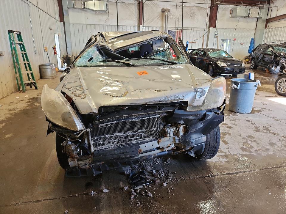 2005 Honda Cr-v VIN JHLRD78845C007878 COPART salvage auction — ROLLOVER, Il - Junking Cert Of A Vehicle, sold $275 on 2026-07-06 (photo 5)