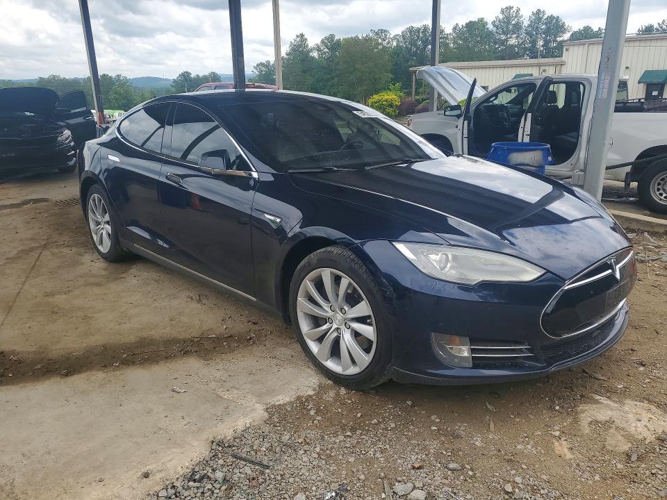 2014 Tesla VIN 5YJSA1H10EFP60852 COPART salvage auction — MINOR DENT/SCRATCHES, Sc - Certificate Of Title (P), sold $2,200 on 2026-07-21 (photo 4)
