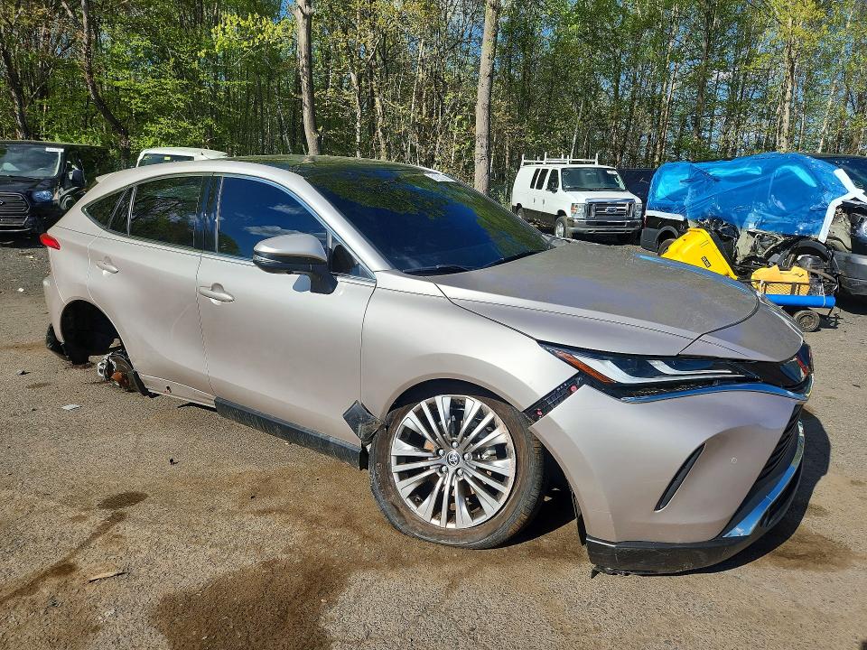 2024 Toyota Venza VIN JTEAAAAH6RJ187601 COPART salvage auction — FRONT END, Salvage Title, sold $1,700 on 2026-07-30 (photo 4)