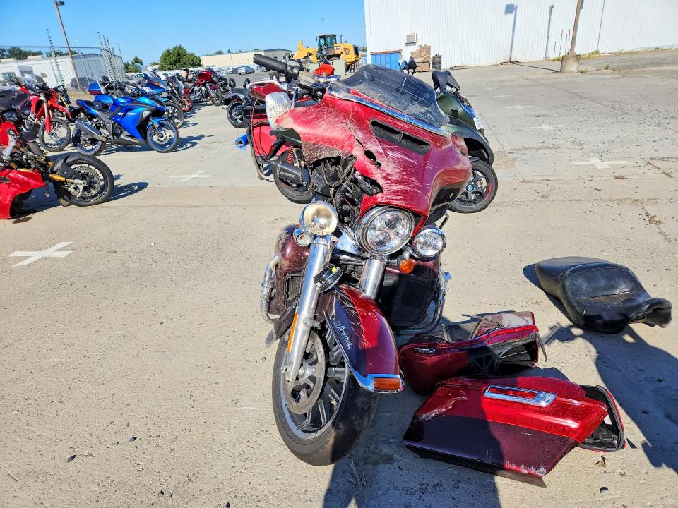 2019 Harley-davidson Flhtk VIN 1HD1KEF37KB627474 COPART salvage auction — ALL OVER, CA - SALVAGE CERTIFICATE, sold $2,600 on 2026-07-09 (photo 2)
