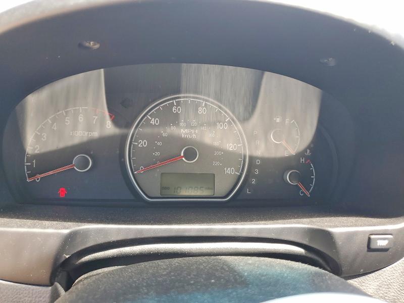 2009 Hyundai Elantra VIN KMHDU46D39U618809 COPART salvage auction — MINOR DENT/SCRATCHES, Nc - Dealer Only Clean Title, sold $1,050 on 2026-07-10 (photo 9)