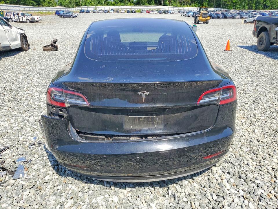 2018 Tesla Model 3 VIN 5YJ3E1EA1JF152281 COPART salvage auction — SIDE, Nc - Salvage Certificate Of Title, sold $3,000 on 2026-07-15 (photo 6)