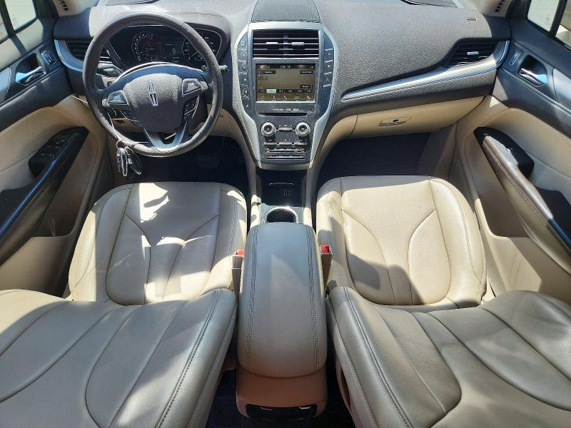 2017 Lincoln Mkc VIN 5LMCJ1C96HUL50210 COPART salvage auction — HAIL, Tx - Certificate Of Title, sold $175 on 2026-07-17 (photo 8)