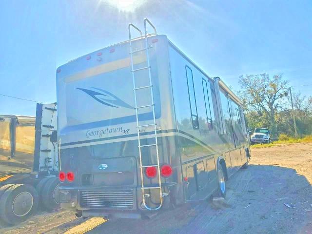 2007 Workhorse R26 VIN 5B4MGF7G173422327 COPART salvage auction — SIDE, Fl - Certificate Of Title (P), sold $25 on 2026-07-28 (photo 4)