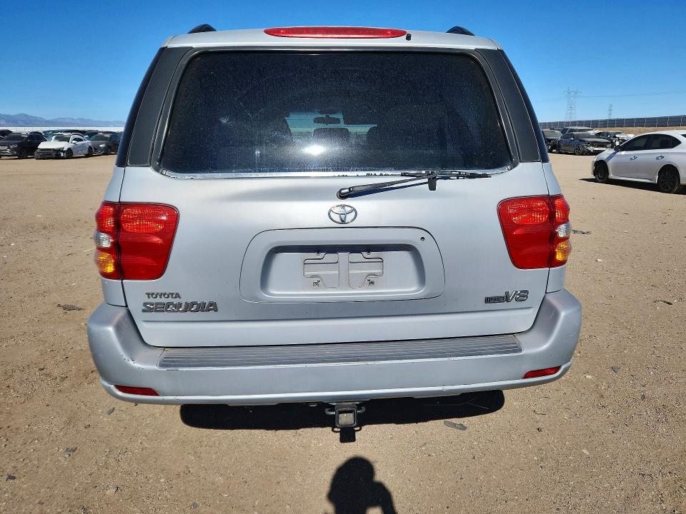 2002 Toyota Sequoia VIN 5TDZT34A02S085926 COPART salvage auction — REAR END, Mt - Dis/Dlr/Exp Only Clean Title, sold $600 on 2026-07-06 (photo 6)