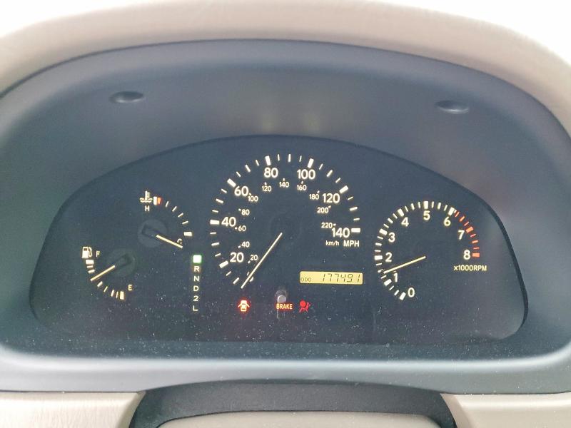 2001 Lexus Rx VIN JTJHF10U910197131 COPART salvage auction — FRONT END, Or - Salvage Title Certificate, sold $400 on 2026-07-07 (photo 9)