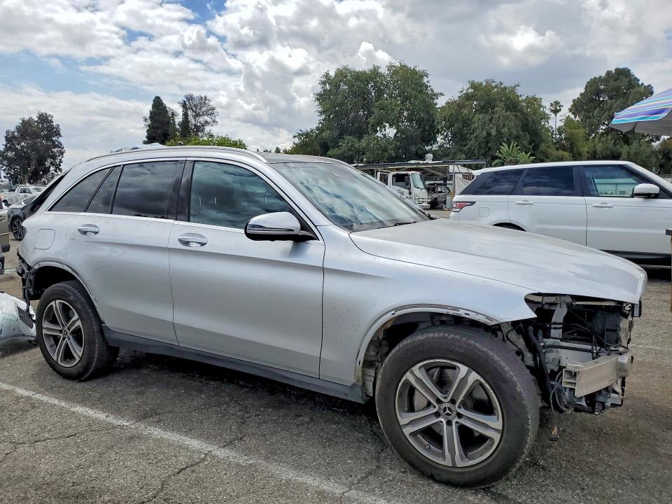 2018 Mercedes-benz Glc VIN WDC0G4KB5JV020373 COPART salvage auction — FRONT END, Ca - Salvage Certificate, sold $9,500 on 2026-07-24 (photo 4)