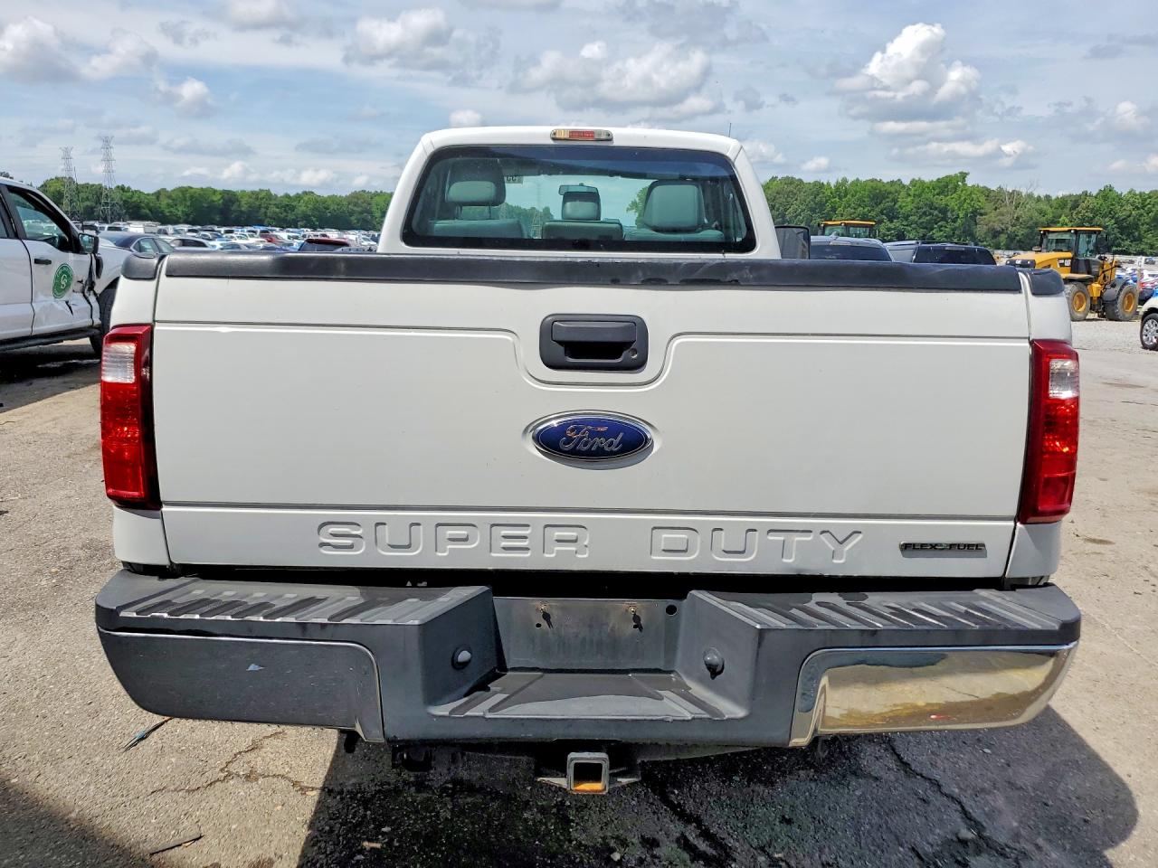 2016 Ford F-250 Super Duty VIN 1FTBF2A65GEB58613 COPART salvage auction — Front End, TN - SALVAGE CERTIFICATE, sold $2,900 on 2026-07-09 (photo 6)