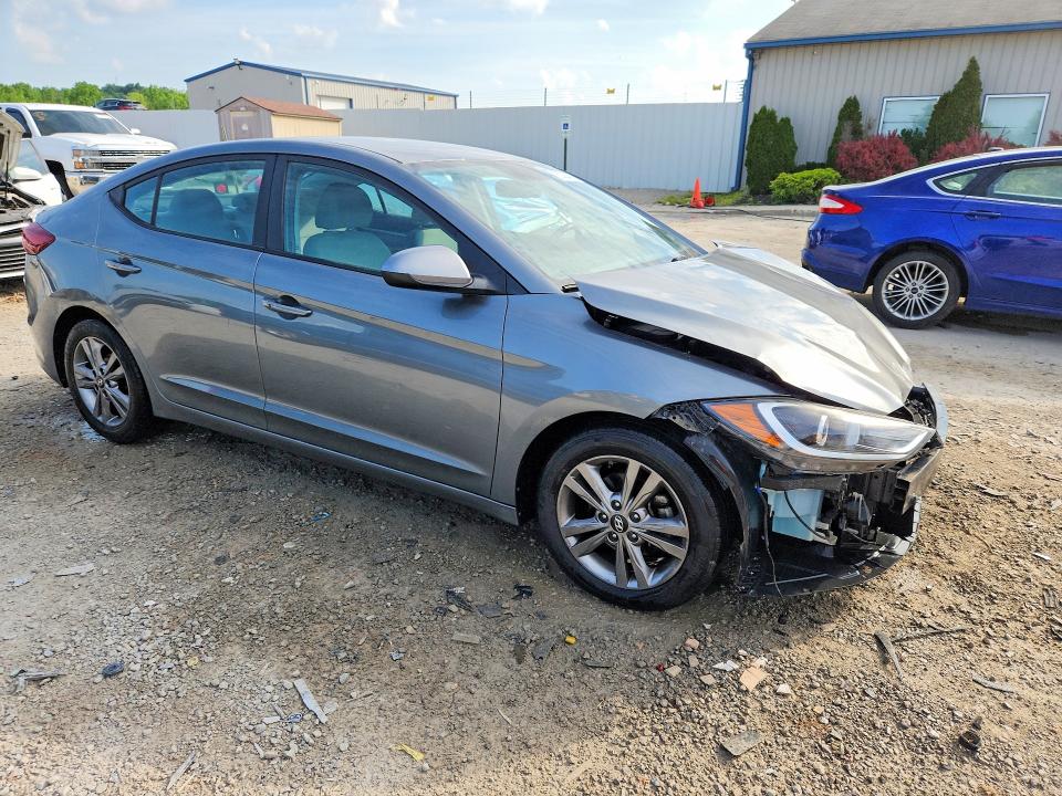 2017 Hyundai Elantra VIN KMHD84LF5HU151580 COPART salvage auction — FRONT END, Ky - Bill Of Sale/Part Only/No Titl, sold $300 on 2026-07-16 (photo 4)