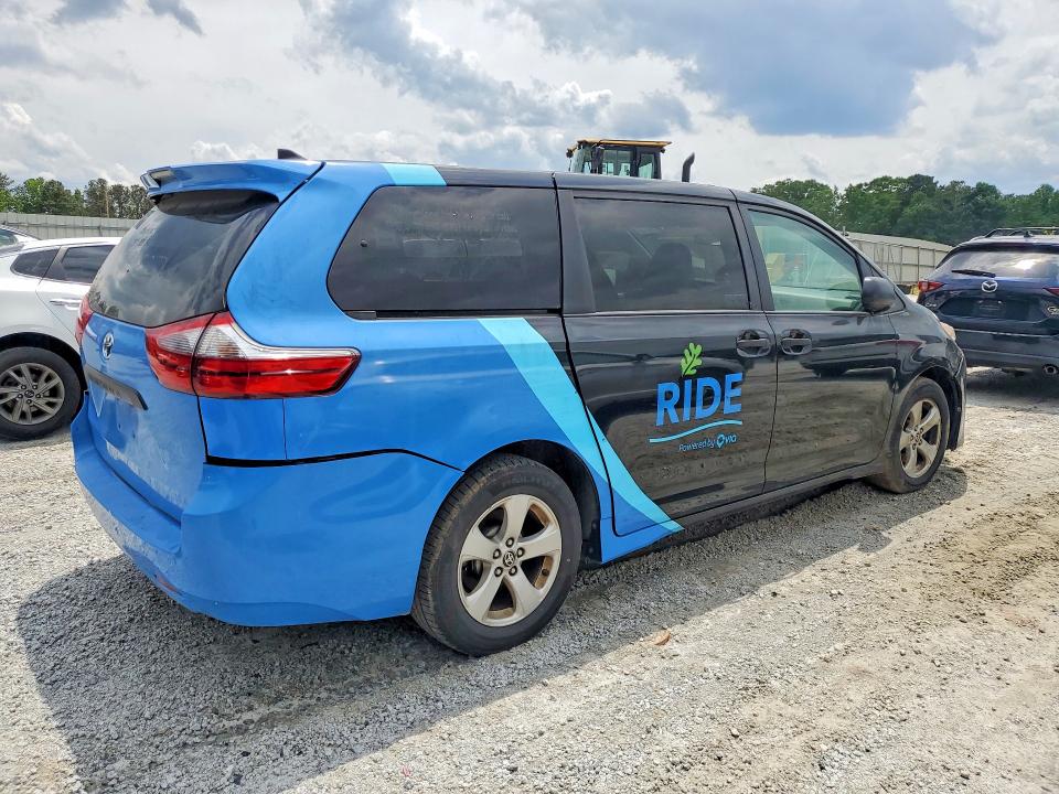 2020 Toyota Sienna VIN 5TDZZ3DCXLS088110 COPART salvage auction — FRONT END, Nc - Certificate Of Title, sold $5,400 on 2026-07-27 (photo 3)