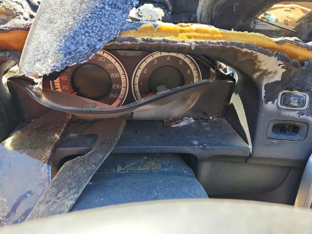2013 Volvo S60 VIN YV1612FS4D1224765 COPART salvage auction — BURN, Ab - Bos - Nonrepairable, sold $125 on 2026-07-09 (photo 9)