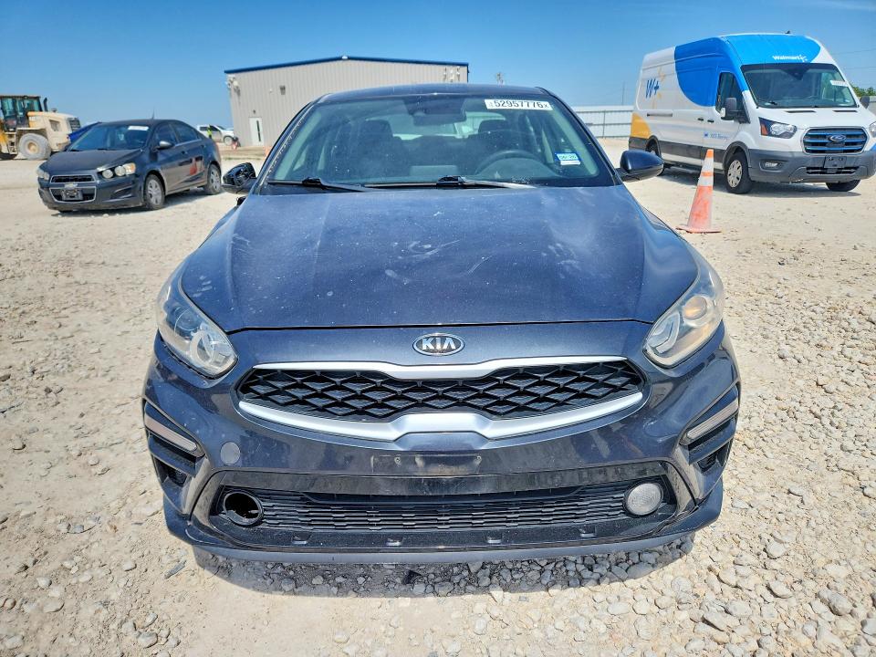 2019 Kia VIN 3KPF24AD9KE098243 COPART salvage auction — SIDE, Tx - Salvage Vehicle Title, sold $2,650 on 2026-07-09 (photo 5)