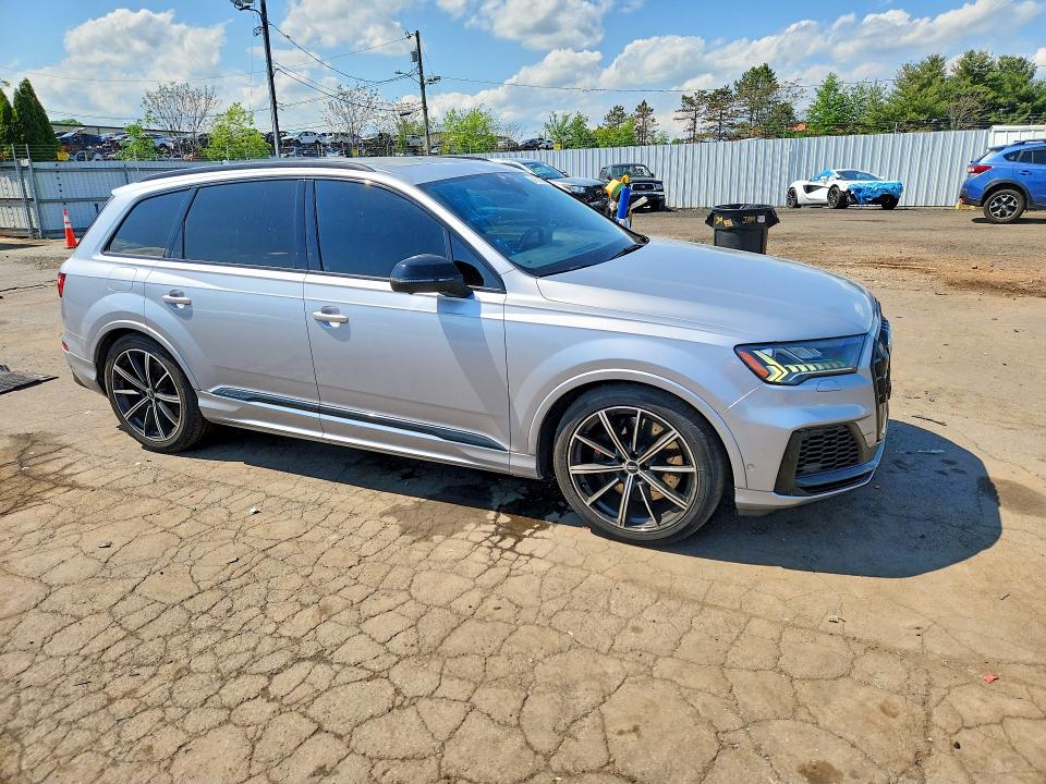 2021 Audi Sq7 VIN WA1AWBF76MD014562 COPART salvage auction — SIDE, Ct - Cert Of Title-Salvage, sold $17,100 on 2026-07-17 (photo 4)
