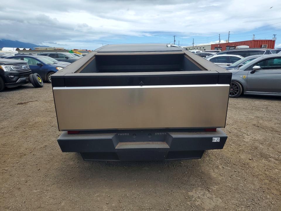 2024 Tesla Cybertruck VIN 7G2CEHED8RA049481 COPART salvage auction — FRONT END, Hi - Bill Of Sale - Parts Only, sold $20,500 on 2026-07-06 (photo 6)