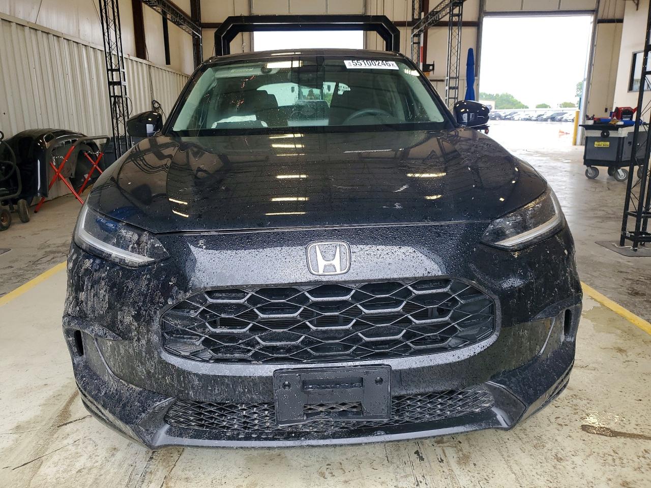 2025 Honda HR-V VIN 3CZRZ1H38SM700974 COPART salvage auction — Front End, TX - SALVAGE VEHICLE TITLE, sold $7,200 on 2026-07-09 (photo 5)
