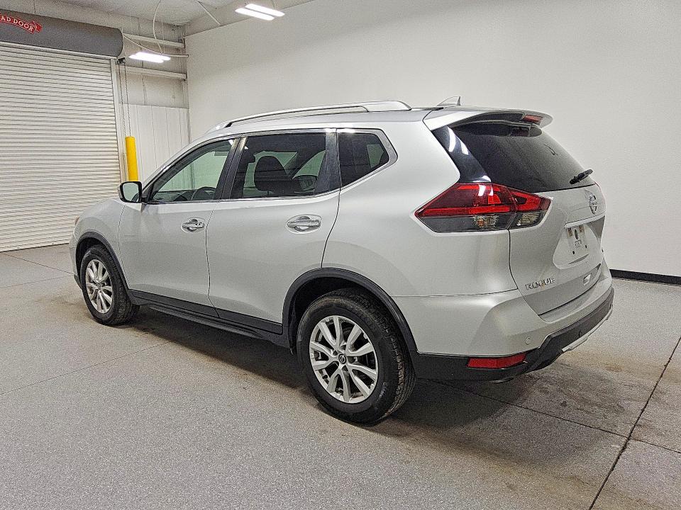 2020 Nissan Rogue VIN KNMAT2MT3LP527568 COPART salvage auction — NORMAL WEAR, Az - Certificate Of Title, sold $7,600 on 2026-07-09 (photo 2)