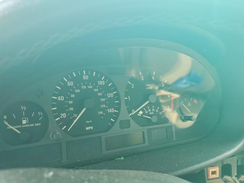 2000 BMW 3er VIN WBAAR3348YJM00434 COPART salvage auction — ALL OVER, Tx - Nonrepairable Title, sold $100 on 2026-08-20 (photo 9)