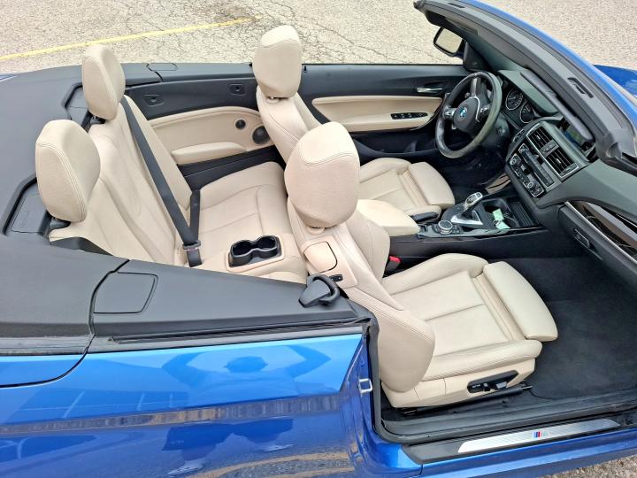 2015 BMW 2er VIN WBA1K7C50FV235358 COPART salvage auction — NORMAL WEAR, On - Permit No Brand - Unfit (P), sold $6,400 on 2026-07-08 (photo 7)