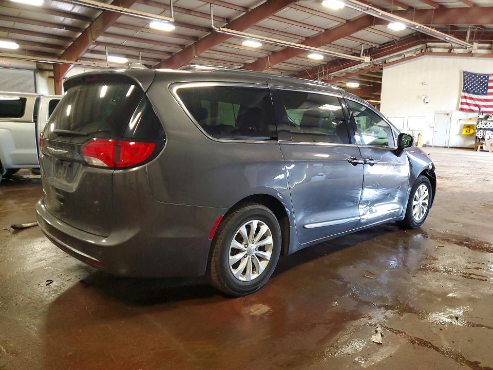 2019 Chrysler Pacifica VIN 2C4RC1BG3KR550980 COPART salvage auction — FRONT END, Mi - Certificate Of Title, sold $7,700 on 2026-08-21 (photo 3)