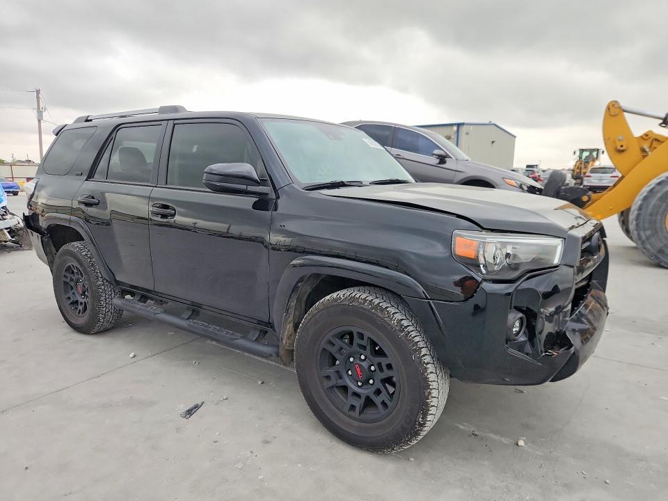 2024 Toyota 4runner VIN JTEEU5JR5R5314372 COPART salvage auction — FRONT END, Tx - Salvage Vehicle Title, sold $23,100 on 2026-07-10 (photo 4)