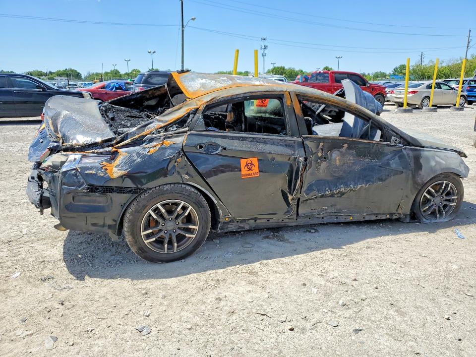 2014 Hyundai Sonata VIN 5NPEB4ACXEH945970 COPART salvage auction — BURN, In - Bill Of Sale - Parts Only, sold $275 on 2026-07-31 (photo 3)