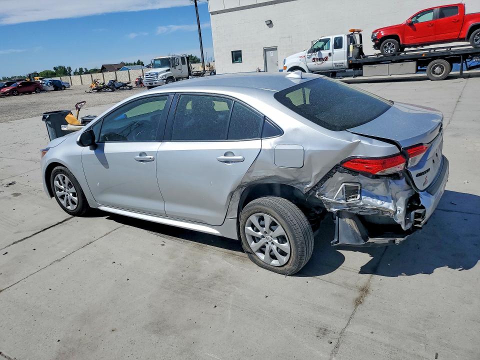 2022 Toyota Corolla VIN JTDEPMAE8N3027584 COPART salvage auction — REAR END, Ut - Salvage Certificate, sold $7,000 on 2026-07-27 (photo 2)