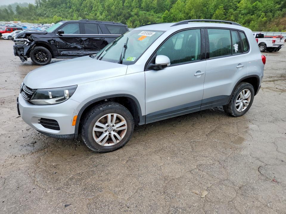 2017 Volkswagen VIN WVGBV7AX3HK013626 COPART salvage auction — MINOR DENT/SCRATCHES, Wv - Certificate Of Title (P), sold $3,800 on 2026-07-28 (photo 1)