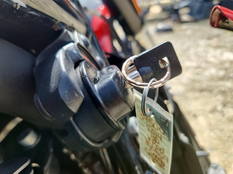 2014 Harley-davidson Night rod special VIN 1HD1HHH13EC804659 COPART salvage auction — SIDE, Fl - Cert Of Title Slvg Rebuildable, sold $6,400 on 2026-07-09 (photo 8)