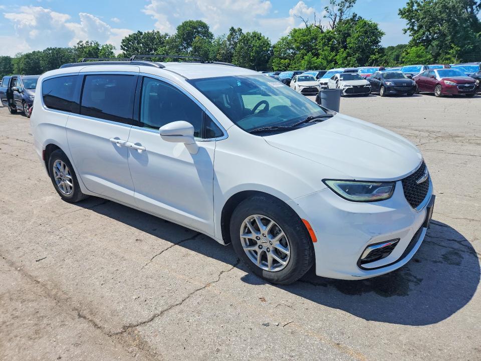 2022 Chrysler VIN 2C4RC1BG4NR176724 COPART salvage auction — HAIL, Mo - Salvage Certificate Of Title, sold $8,200 on 2026-07-27 (photo 4)