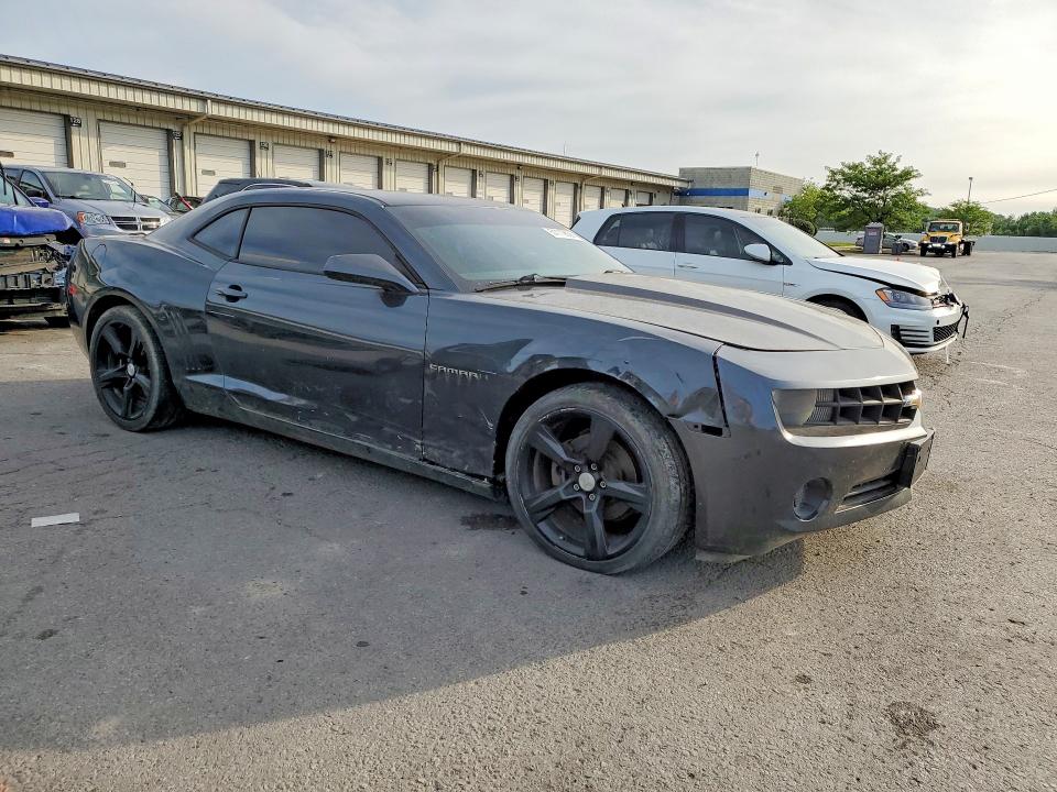 2013 Chevrolet Camaro VIN 2G1FA1E32D9185088 COPART salvage auction — FRONT END, In - Certificate Of Title (P), sold $500 on 2026-07-02 (photo 4)