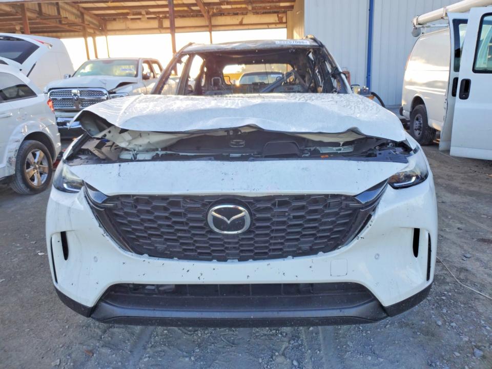 2025 Mazda Cx-90 VIN JM3KKCHD4S1243326 COPART salvage auction — Burn Interior, Fl - Certificate Of Destruction, sold $3,050 on 2026-07-17 (photo 5)