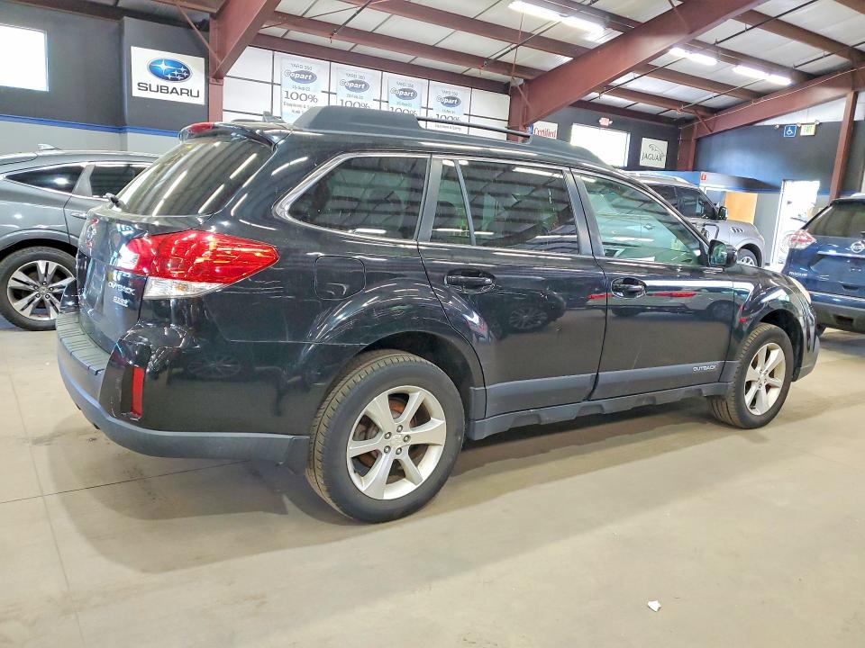 2014 Subaru Outback VIN 4S4BRBLC8E3312892 COPART salvage auction — MINOR DENT/SCRATCHES, Ct - Certificate Of Title, sold $2,900 on 2026-07-10 (photo 3)