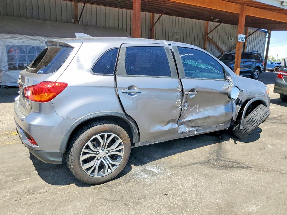 2019 Mitsubishi Outlander VIN JA4AR3AU5KU005424 COPART salvage auction — ROLLOVER, Co - Public - Salvage Title, sold $1,550 on 2026-07-07 (photo 3)
