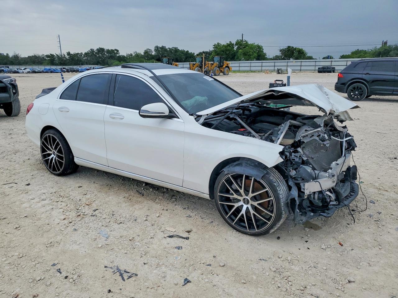 2018 Mercedes-Benz C-Class VIN 55SWF4KB0JU248197 COPART salvage auction — Front End, TX - CERTIFICATE OF TITLE, sold $5,200 on 2026-07-08 (photo 4)