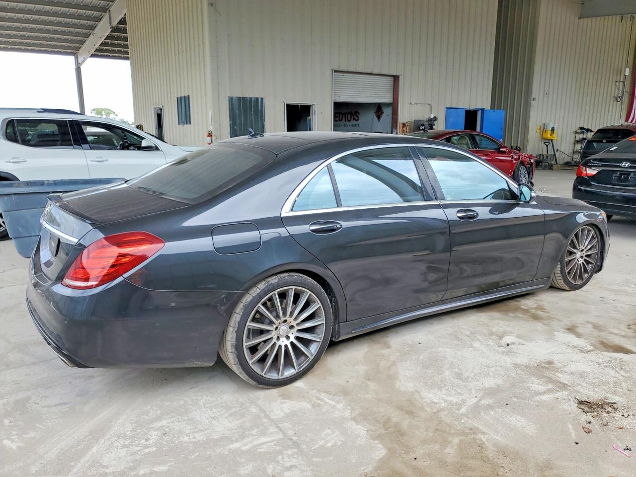 2015 Mercedes-Benz S-Class VIN WDDUG8CB4FA190760 COPART salvage auction — Minor Dent/Scratches, FL - CERTIFICATE OF TITLE (P), sold $7,900 on 2026-07-01 (photo 3)