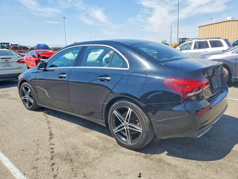 2019 Mercedes-benz A-klasse VIN WDD3G4FB4KW018130 COPART salvage auction — MINOR DENT/SCRATCHES, Oh - Cert Of Title-Repossession, sold $5,400 on 2026-07-29 (photo 2)