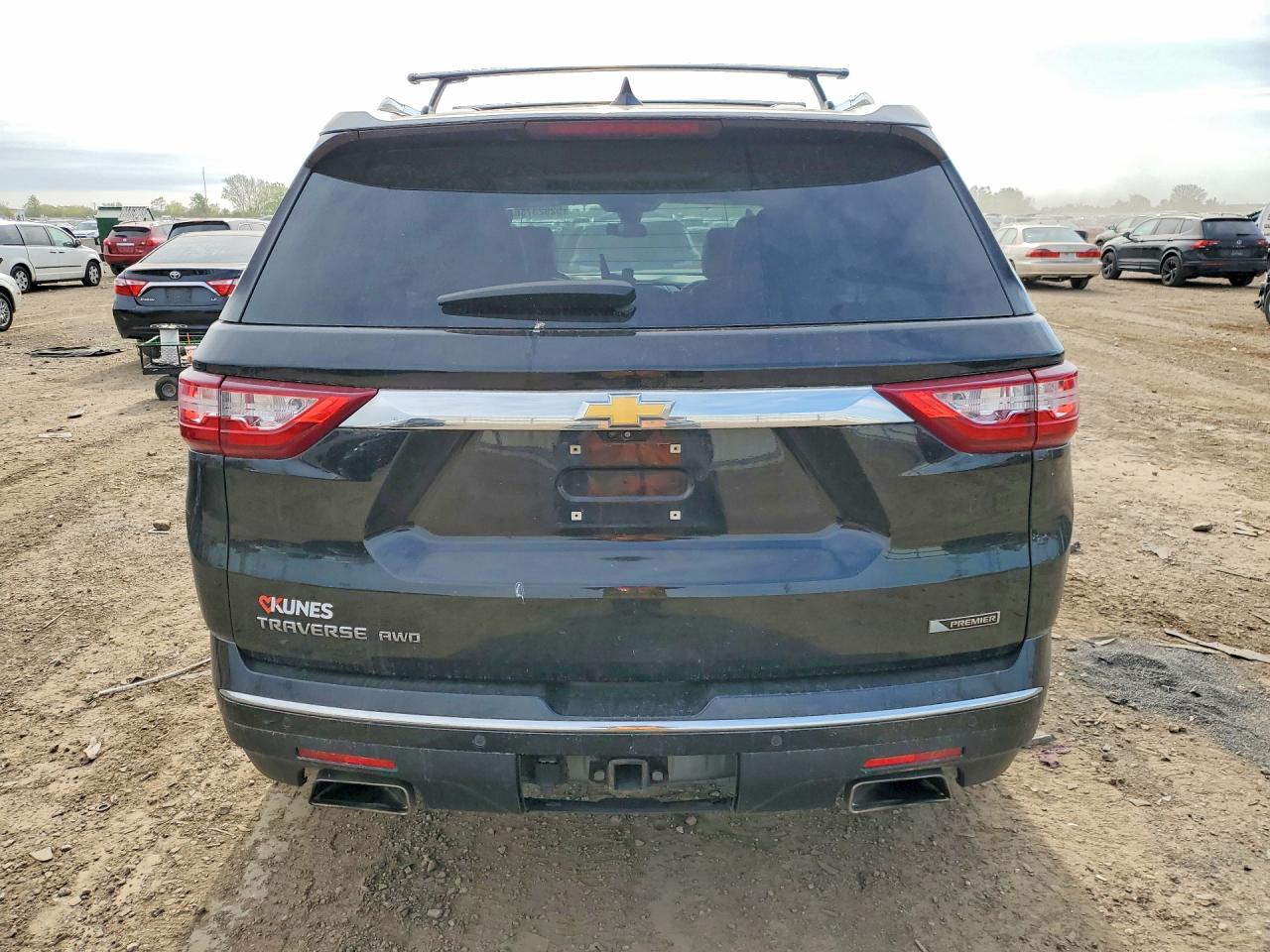 2018 Chevrolet Traverse VIN 1GNEVJKW0JJ233636 COPART salvage auction — Front End, IL - SALVAGE CERTIFICATE, sold $2,150 on 2026-07-02 (photo 6)