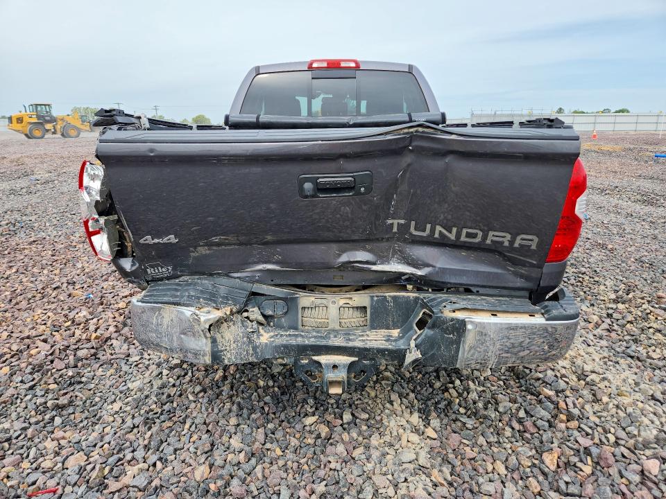 2018 Toyota Tundra VIN 5TFUW5F15JX743355 COPART salvage auction — REAR END, Mo - Salvage Certificate Of Title, sold $15,000 on 2026-07-06 (photo 6)