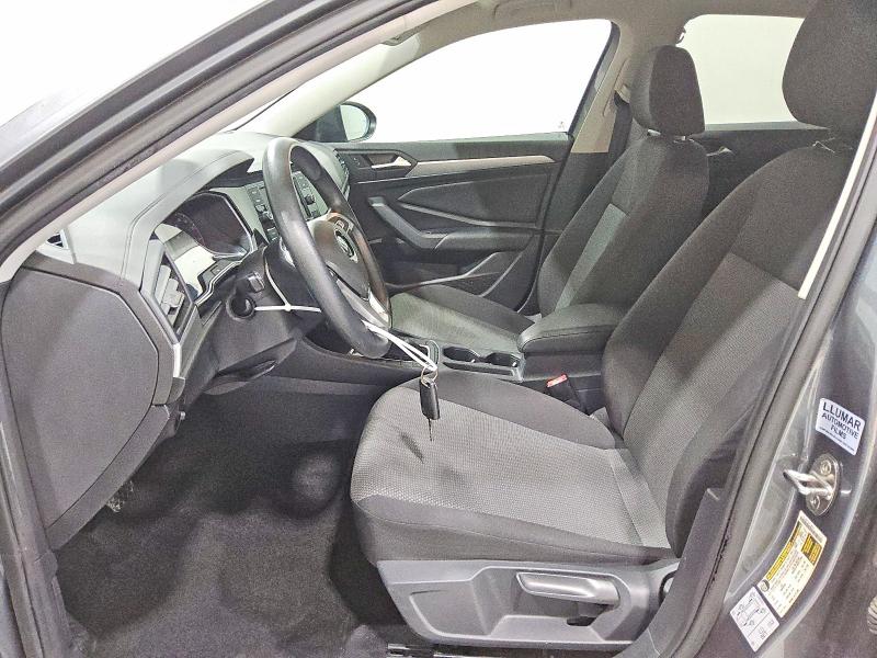 2019 Volkswagen Jetta VIN 3VWCB7BU4KM270037 COPART salvage auction — MINOR DENT/SCRATCHES, Ct - Clean Title, sold $8,000 on 2026-07-21 (photo 7)