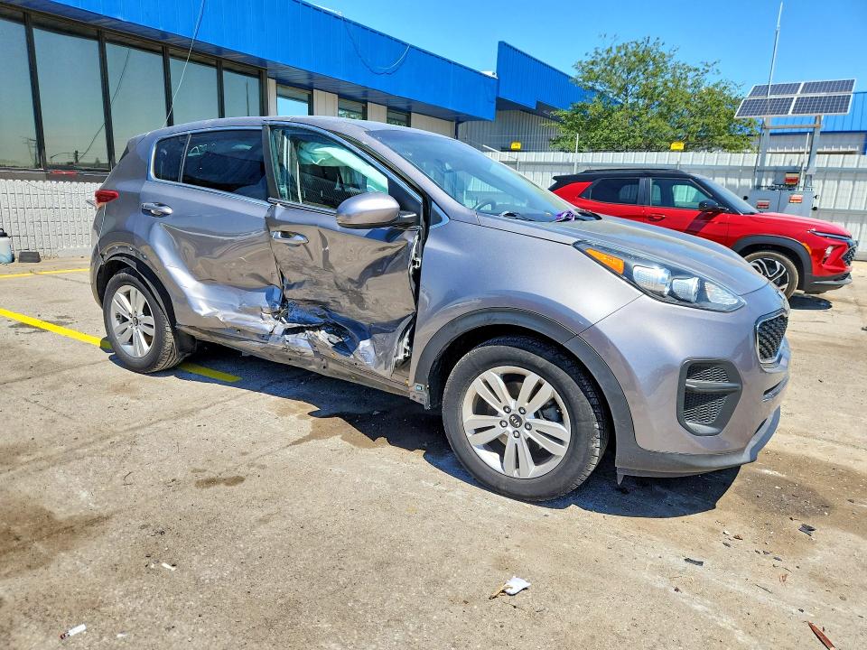 2018 Kia Sportage VIN KNDPM3AC5J7482115 COPART salvage auction — SIDE, In - Cert Of Title-Salvage Title, sold $2,550 on 2026-07-06 (photo 4)